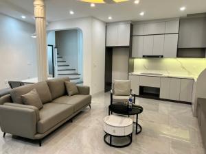 Nhà đẹp Phú Mỹ trung tâm quận Nam Từ Liêm - Ngõ Rộng Ở Cực Sướng 8.3Tỷ
