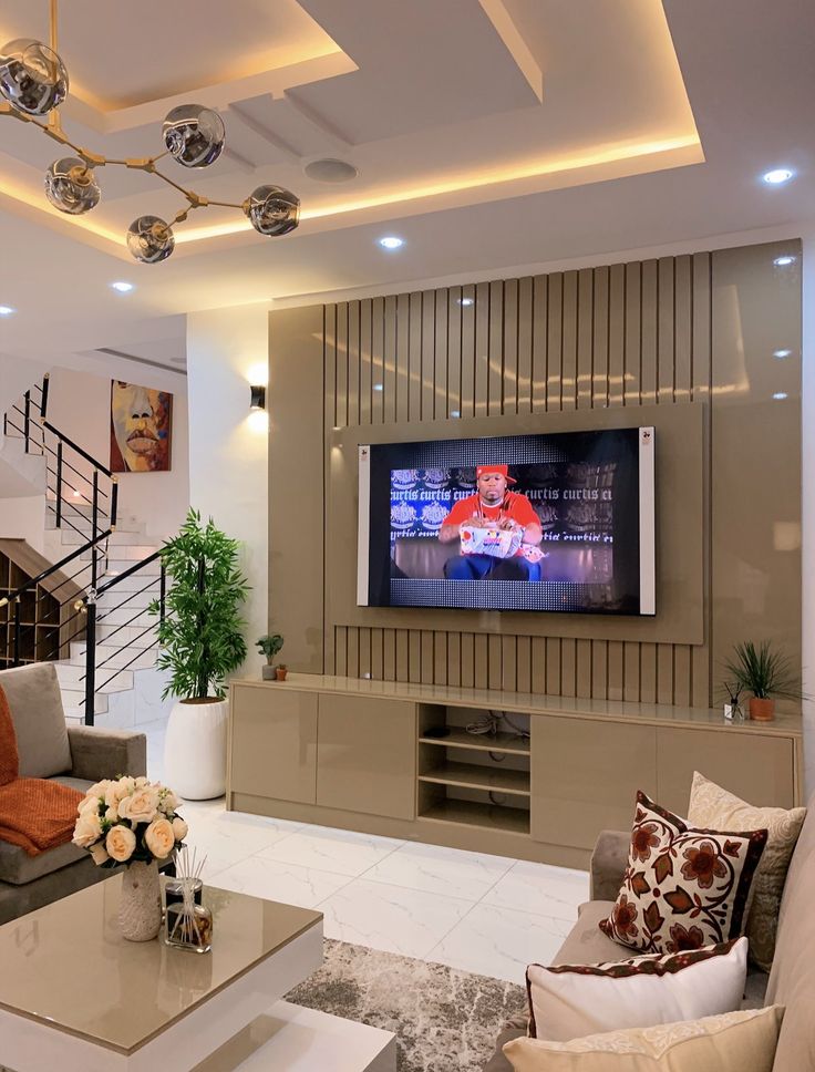 NGÕ HẠ ĐÌNH - NHÀ SIÊU ĐẸP - 42M2 - 4,5 T - 8.X TỶ