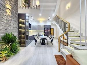 HIẾM! NHÀ CỰC ĐẸP 35M2x5T VUÔNG VẮN - NGÕ RỘNG THOÁNG - TRUNG TÂM PHỐ NGUYỄN TUÂN