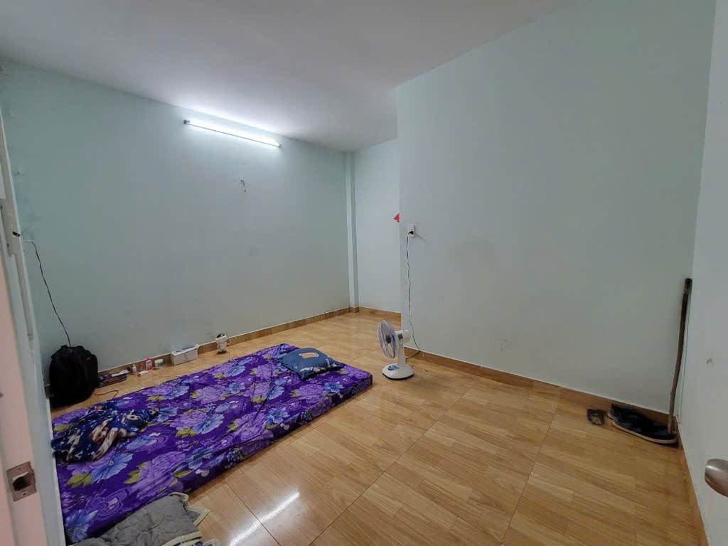 nhà giá rẻ quận 12