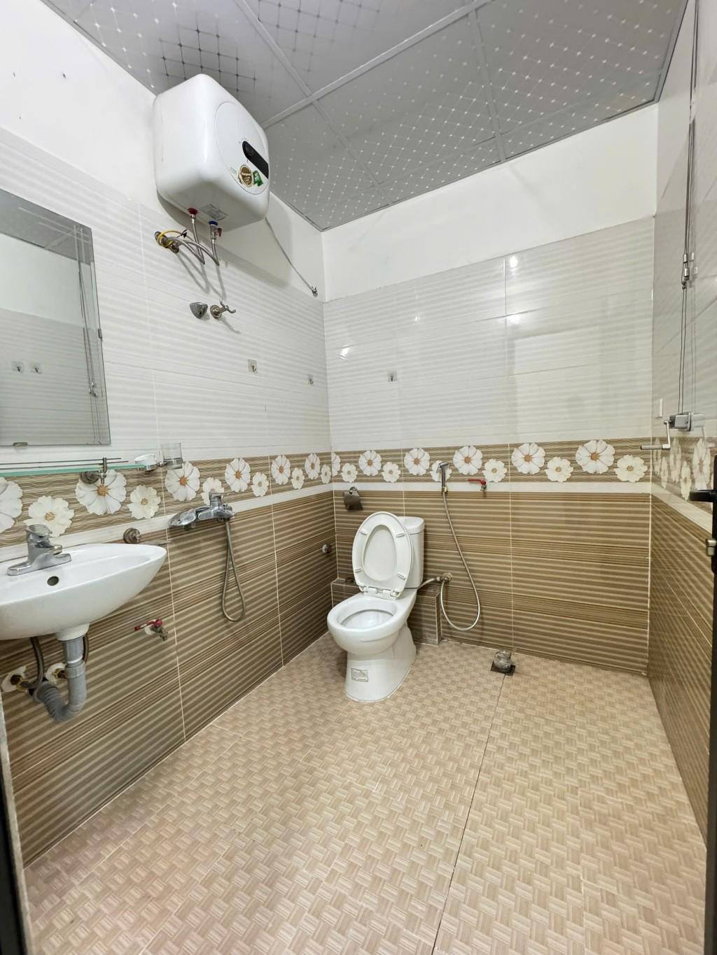 Bán nhà chính chủ Hà Đông - ô tô lùi cửa - diện tích 55m2 - 4.5 tỷ