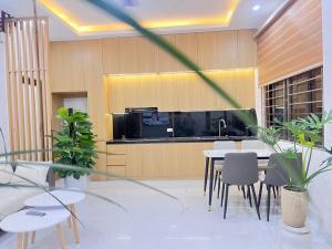 Bán nhà đẹp,tiện ích ngập tràn.khu vực dân cư văn hoá.