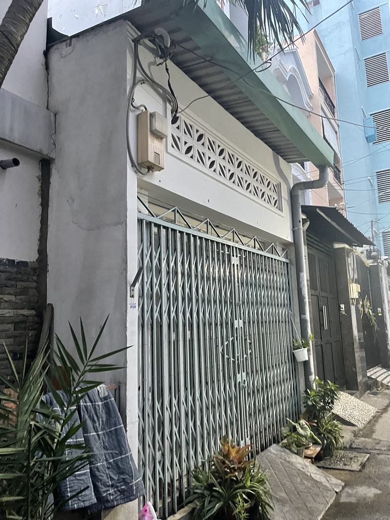 Bán nhà khu Vip Cộng Hòa 77m2, 5PN, 3WC.