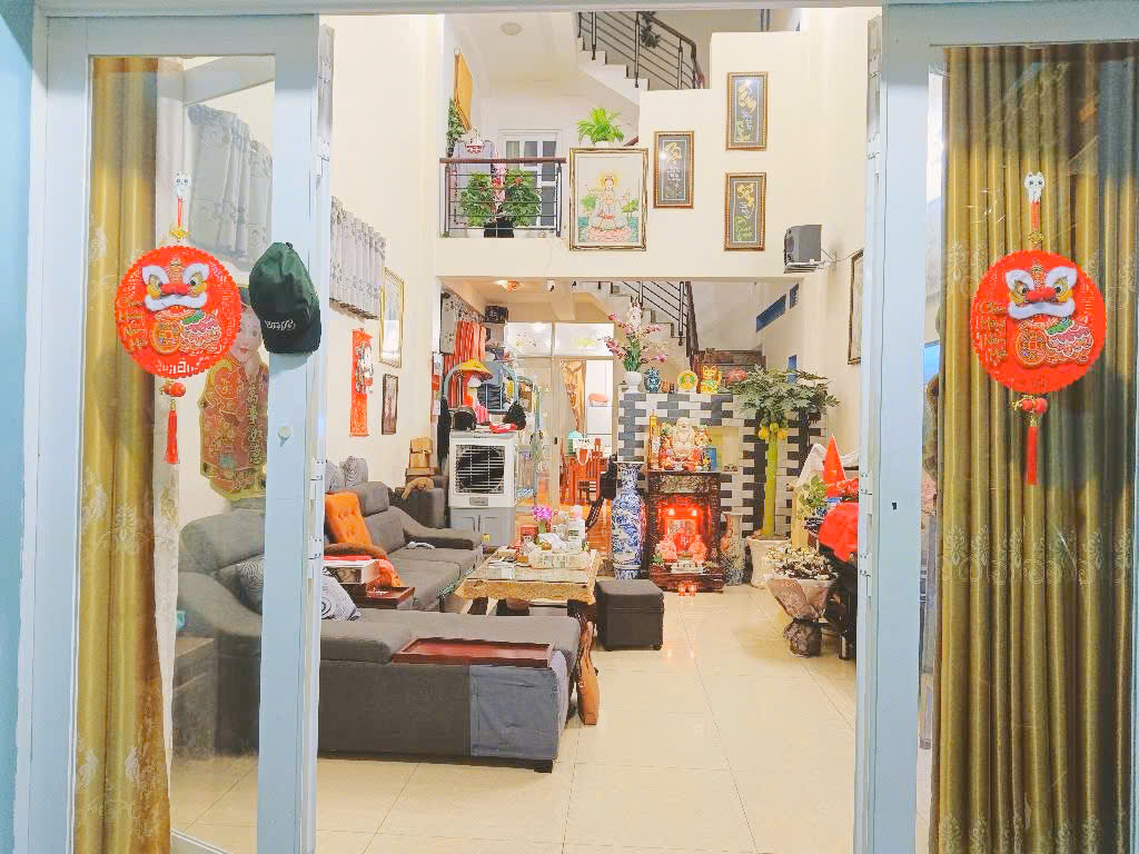 BÁN NHÀ CĂN GÓC 2 MT HẺM XE HƠI - 4 TẦNG – THỰC TẾ 110M2- HTP – KẾ BÊN KHO C- CHÙA PHÁP VÕ- GIÁ 5,9 TỶ THƯƠNG LƯỢNG CHÍNH CHỦ.