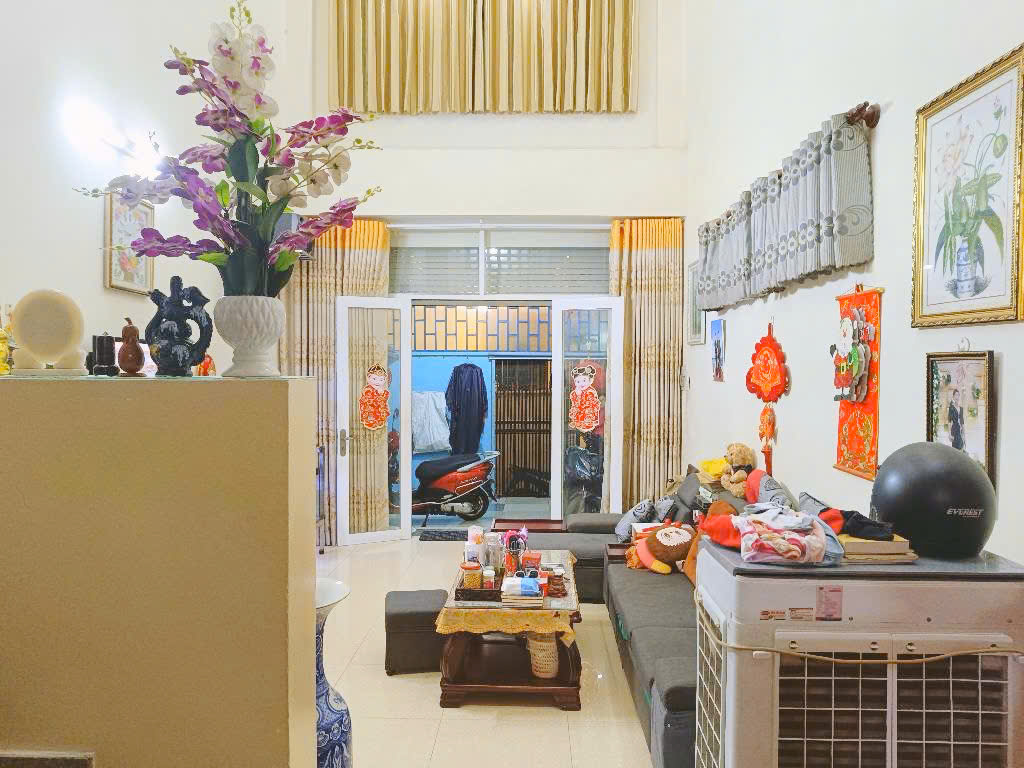 BÁN NHÀ CĂN GÓC 2 MT HẺM XE HƠI - 4 TẦNG – THỰC TẾ 110M2- HTP – KẾ BÊN KHO C- CHÙA PHÁP VÕ- GIÁ 5,9 TỶ THƯƠNG LƯỢNG CHÍNH CHỦ.