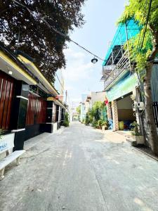 71TR/MV _ 3 TẦNG MỚI _ 90MV _ MẶT TIỀN 5M _ SỔ HỒNG RIÊNG _ XE HƠI VI VU _ HUỲNH TẤN PHÁT.