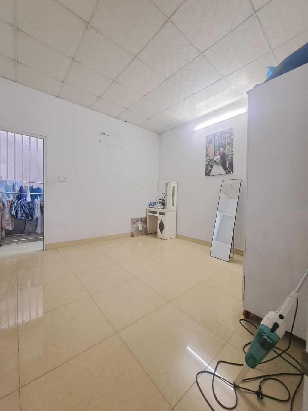 98M2 SÁT BÊN CHỢ CẦU GẦN QL1 CHỈ VỚI 4,5 TỶ