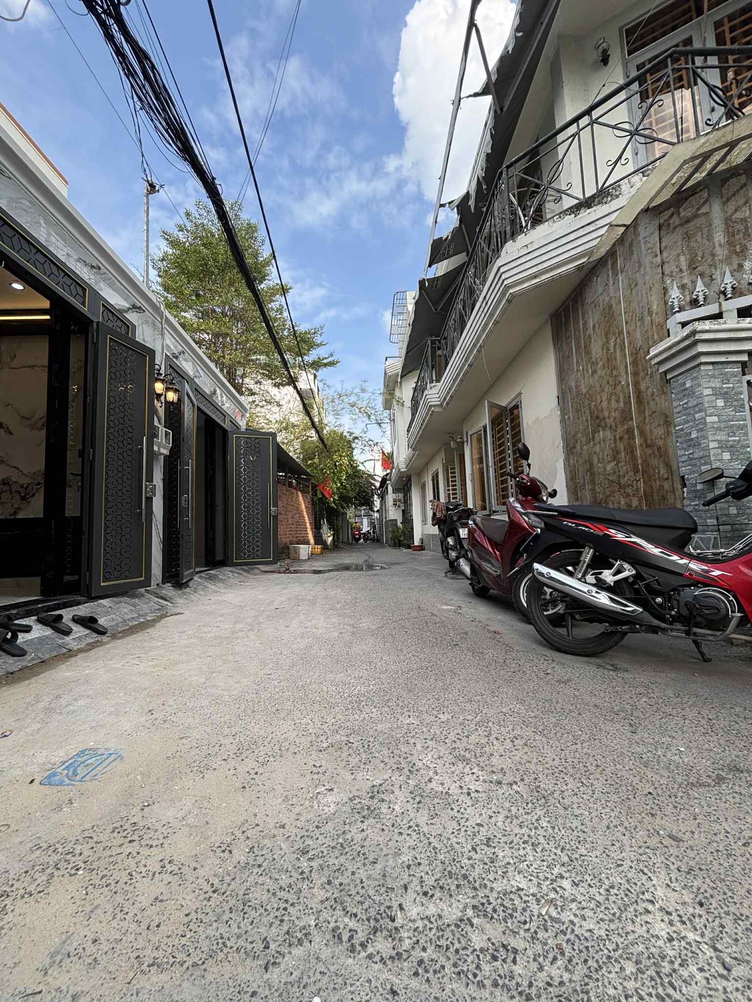 XE HƠI TẬN NƠI_NỞ HẬU TÀI LỘC_NHÀ ĐẸP TỚI NÓC_ CHỈ 6,38 TỶ