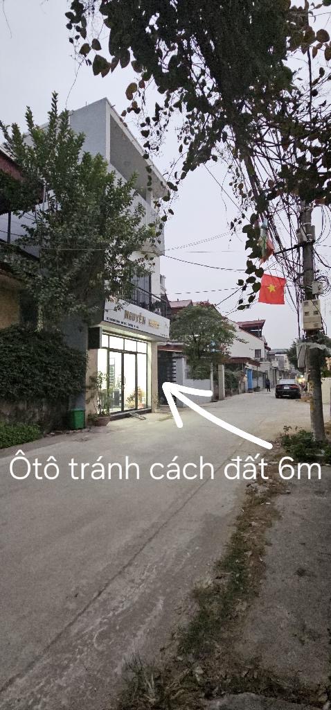 Đất Đẹp - Dân Cư Sầm Uất- 5m ô tô Tránh