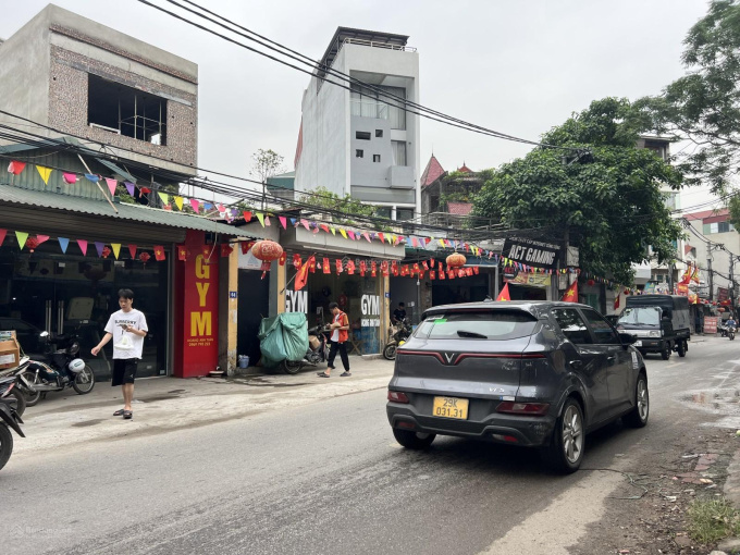 BÁN GẤP NHÀ MẶT PHỐ XUÂN PHƯƠNG KINH DOANH TẤP NẬP