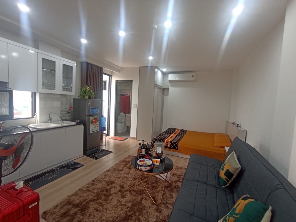 CCMN Hào Nam ,8 Tầng thang máy, 19 phòng, PCCC đầy đủ