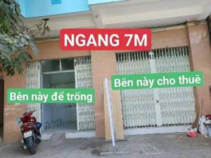 Bán nhà mặt tiền quận 6, DT 51m2, ngang 7m, đường nhựa 8m, kinh doanh vô tư.