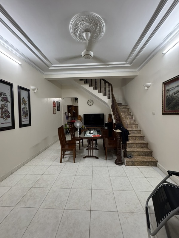Chủ cần bán gấp nhà yên hoà cầu giấy