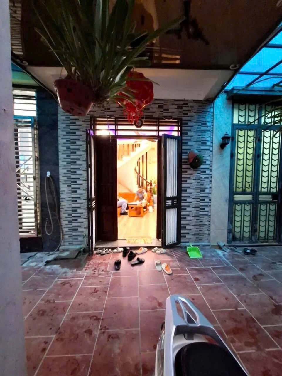 CỰC PHẨM QUANG LÃM HÀ ĐÔNG_ CHỈ HƠN 12 TỶ CÓ NGAY 48M _ NHÀ MỚI SĂN Ở _ 7 TẦNG THANG MÁY _ Ô TÔ