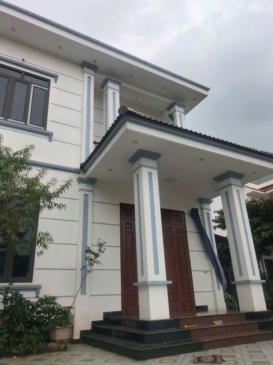 BÍCH HÒA THANH OAI_ 5 TẦNG THANG MÁY_ XE CÔNG QUAY  ĐẦU TRƯỚC CỬA_ VỪA Ở VỪA KINH DOANH