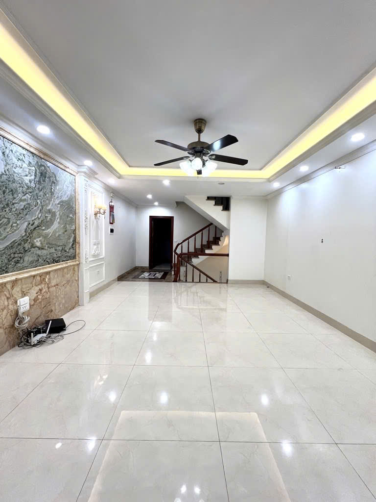 CỰC PHẨM QUANG TRUNG HÀ ĐÔNG_ 72M PHÂN LÔ_ GẦN ÔTÔ_ LÔ GÓC CỰC THOÁNG_NHỈNH 11 TỶ