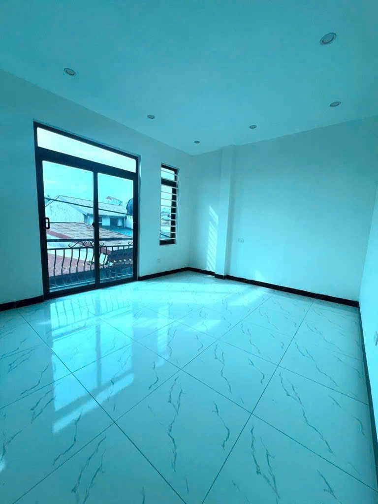 SIÊU VIP YÊN NGHĨA 32M VIEW HỒ _5 TẦNG _ 15M RA OTO TRÁNH SIÊU THOÁNG _KHÔNG QUY HOẠCH _ NỞ HẬU HƠN