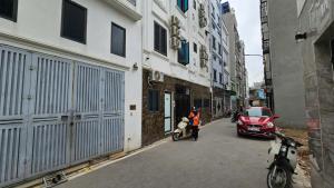 CỰC PHẨM PHÚ LƯƠNG HÀ ĐÔNG - 47M  CHỈ HƠN 11 TỶ- Ô TÔ TRÁNH - THANG MÁY - KHU ĐÔNG DÂN -NHÀ ĐẸP SẴN