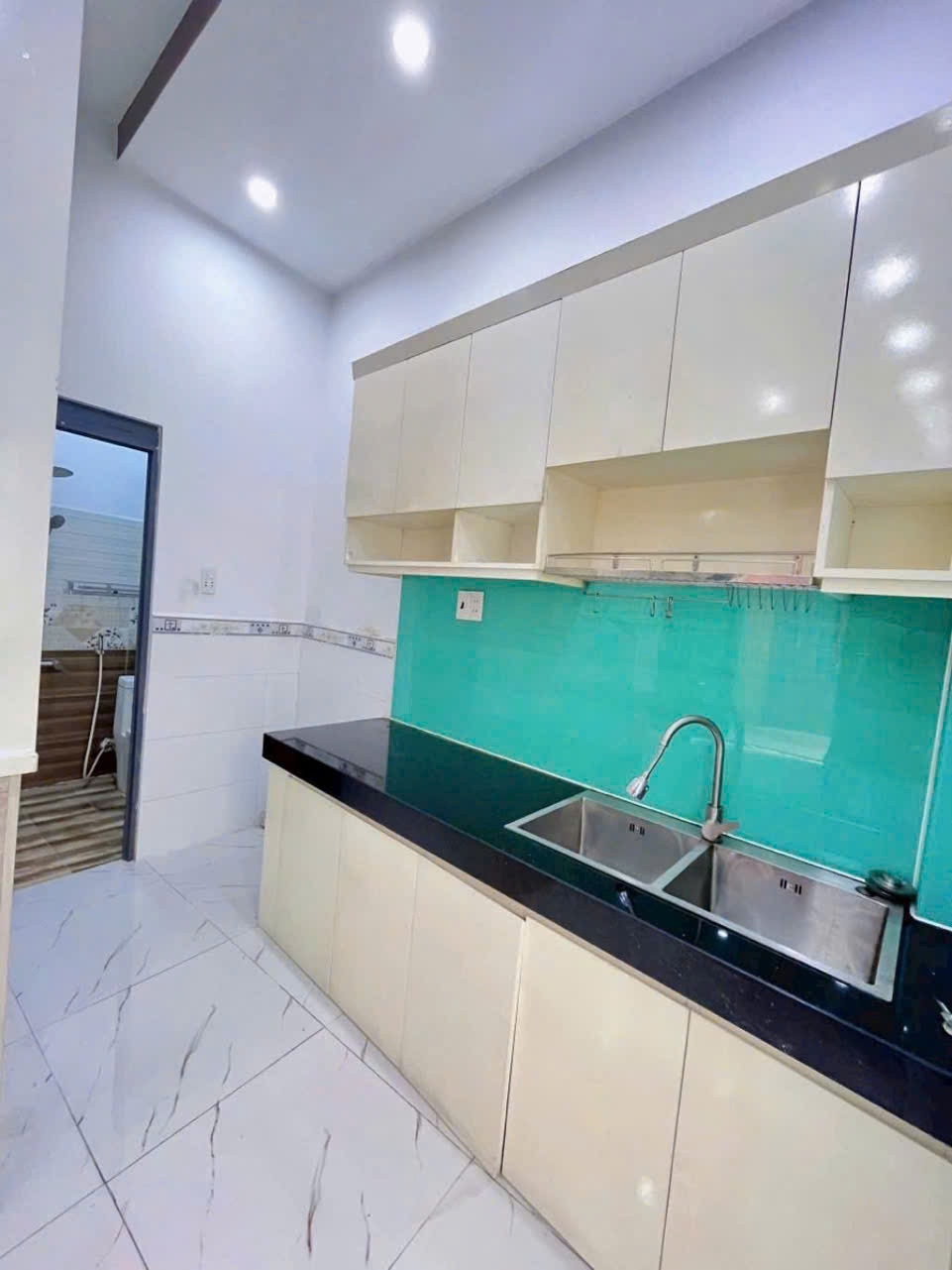 BÁN NHÀ 3 TỶ TRUNG TÂM QUẬN GÒ VẤP  NGANG 6M