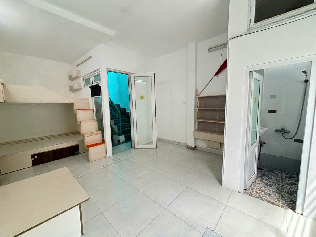 BÁN NHÀ HẺM XE HƠI NHỈNH 5 TỶ ĐƯỜNG NGUYỄN XÍ THÔNG RA NƠ TRANG LONG