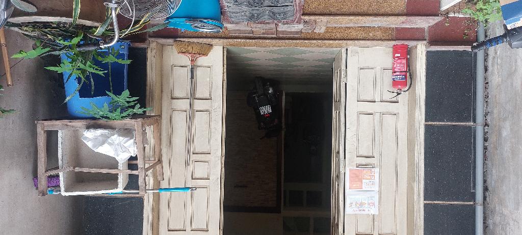 Bán nhà ngõ 48 Ngọc Hồi, Dt 54m2, mt 3.5m, ngõ rộng, gần trung tâm. Giá 5,5 tỷ LH 0981818137