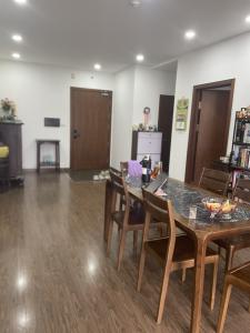Chính chủ bán chung cư Eco Lake View, 32 Đại từ, Dt 103m2, 95m2 thông thủy, 3N2VS, full nội thất đẹp. Giá 7,0 tỷ LH 098181813