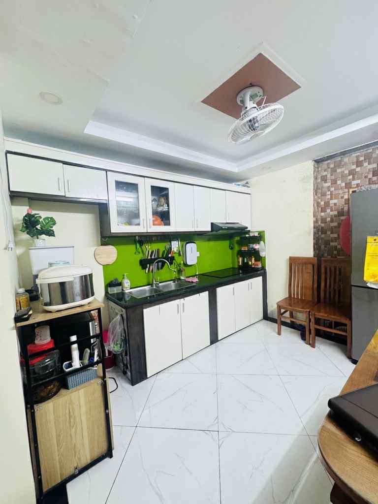 Bán nhà Cầu Bươu 40m2 5 tầng nở hậu tiện ích ngập tràn, chưa đến 6 tỷ