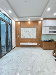 Bán nhà Phan Trọng Tuệ 40m2 5 tầng nở hậu tiện ích ngập tràn, nhỉnh 5 tỷ