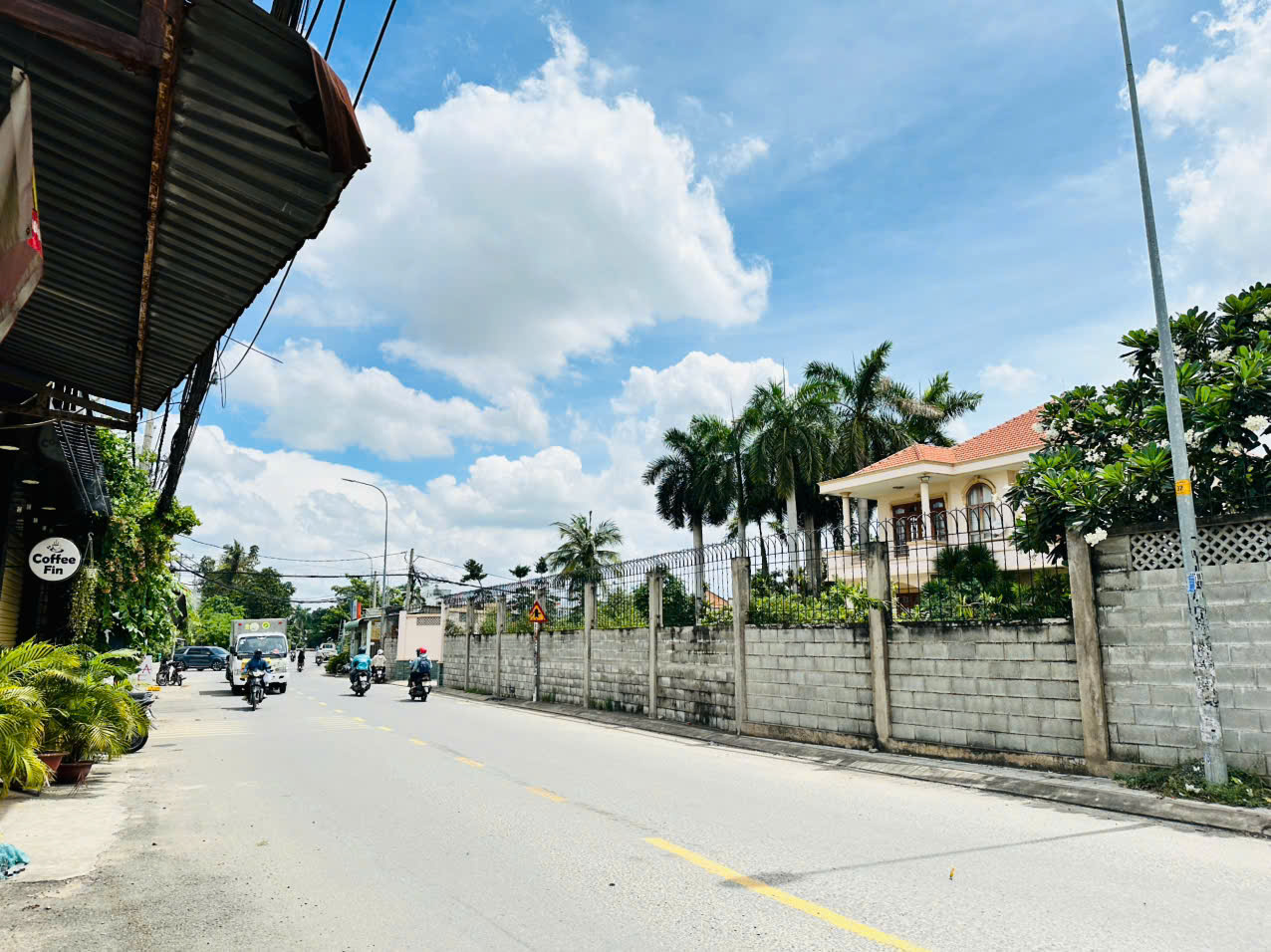 Bán đất full thổ cư, Nguyễn Thị Nhuần, mặt tiền đường 20m, sát H.H.Giáp, Nguyễn Oanh. 5,95 tỷ