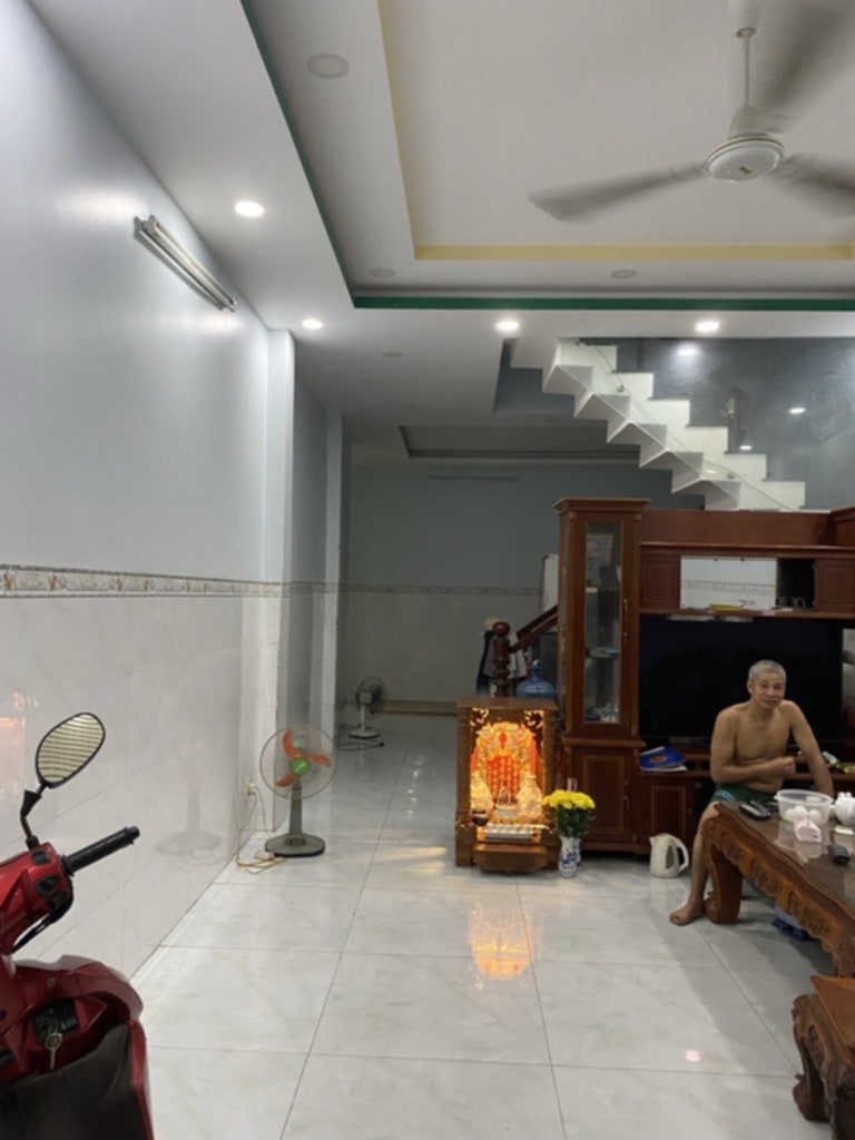 -Nhà GẦN 100m2 -Giá NHỎ XÍU 2TỶ6 ẤP - Đông 1, Thới Tam Thôn