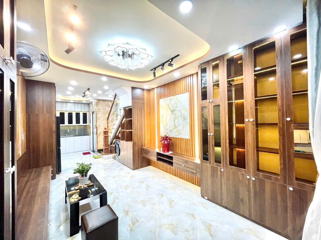 NHÀ ĐƯỜNG DƯƠNG THỊ MƯỜI Q12- NGANG 4M--XE HƠI ĐỔ CỬA