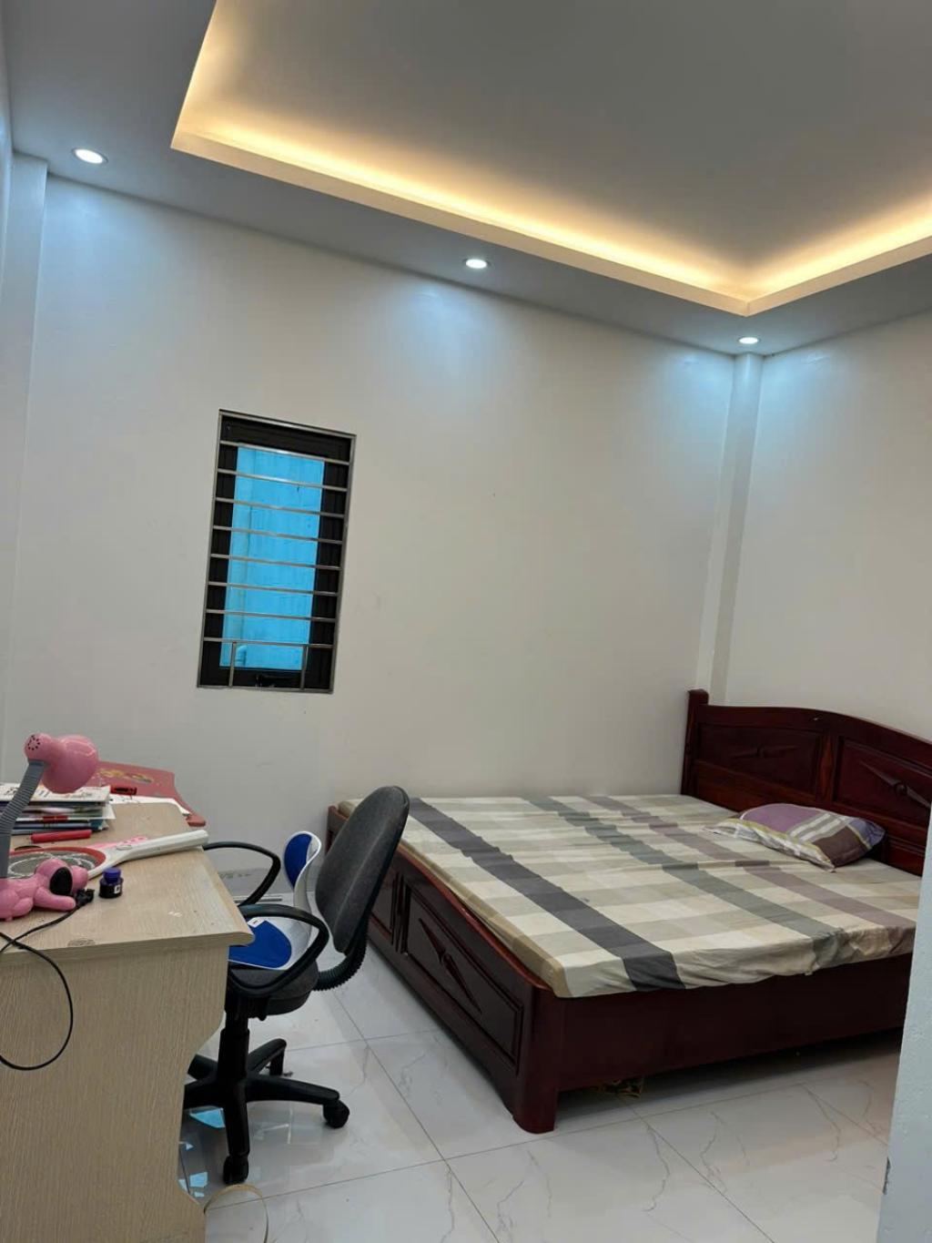 CHÍNH CHỦ BÁN NHÀ RIÊNG TẠI QUẬN Đống Đa – GIÁ TỐT, VỊ TRÍ ĐẸP, SỔ ĐỎ CHÍNH CHỦ