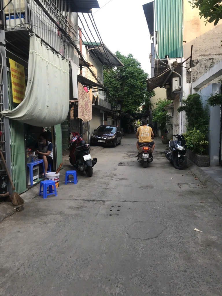 Bán nhà Yên Phụ, Tây Hồ, Nhà bền đẹp, ngõ xe SH quay đầu