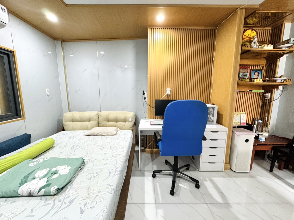 NHỎ XINH - THÍCH QUẢNG ĐỨC - MỚI ĐẸP Ở NGAY - 3TẦNG - NHĨNH 3TỶ.