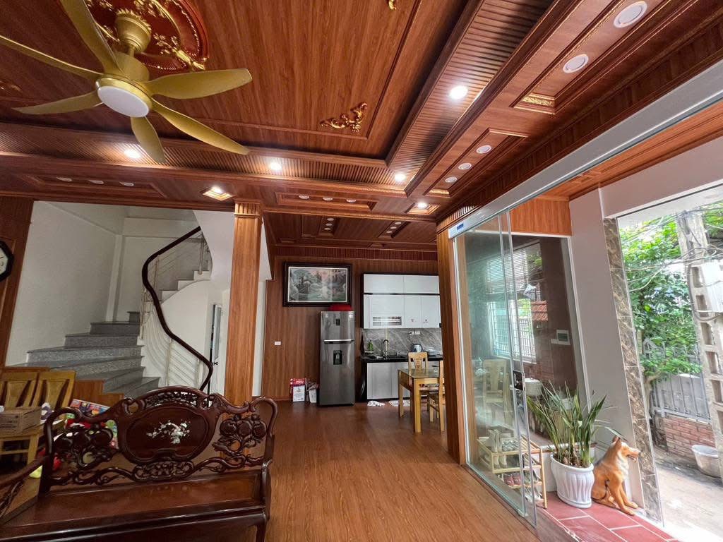 Có nhà phú đô cần bán