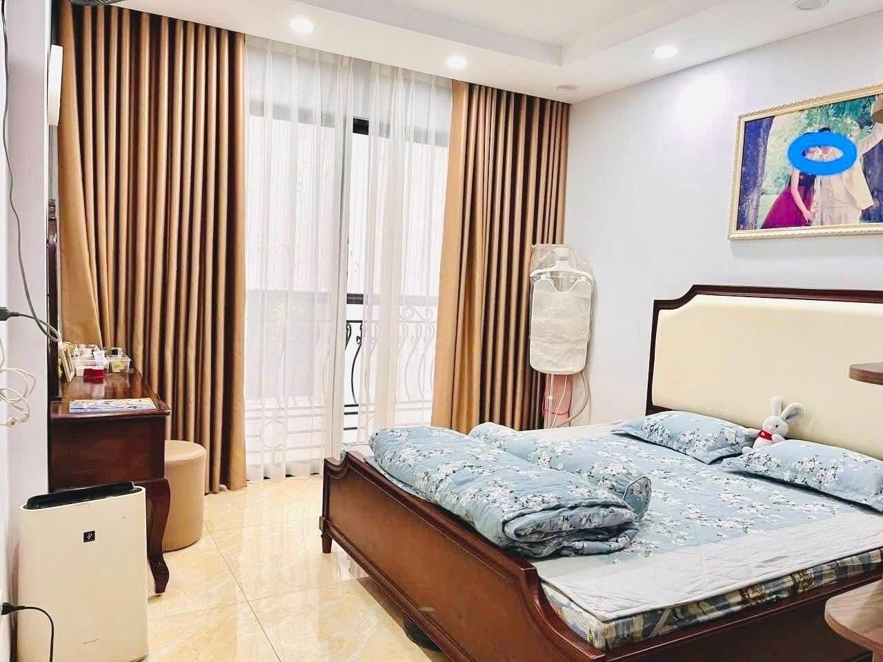 NHÀ ĐẸP - NỘI THẤT CAO CẤP - NỞ HẬU - GẦN PHỐ