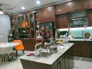 BÁN NHÀ CẦU GIẤY- GIAO THÔNG TẤP NẬP NHỘN NHỊP