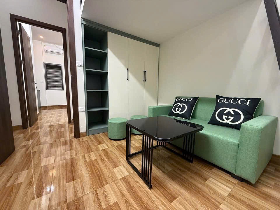 Nhà Hoàng Mai,80m,7 tầng,16 phòng thang máy 0971413568