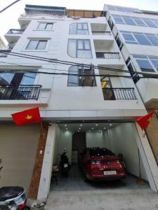 Ô TÔ - THANG MÁY - NHÀ MỚI ĐẸP - HIẾM
