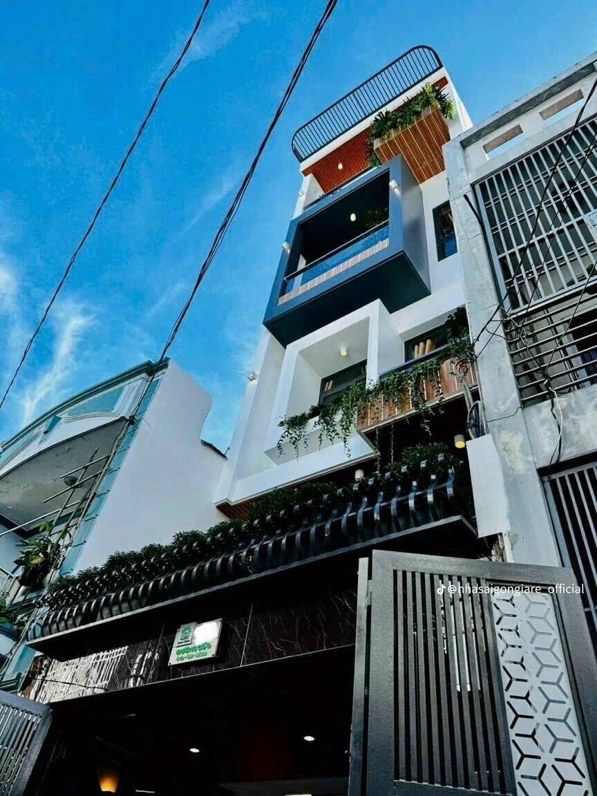 Bán nhà đường Huỳnh Tấn Phát gần kcx Tân Thuận đầy đủ tiện ích xung qoanh