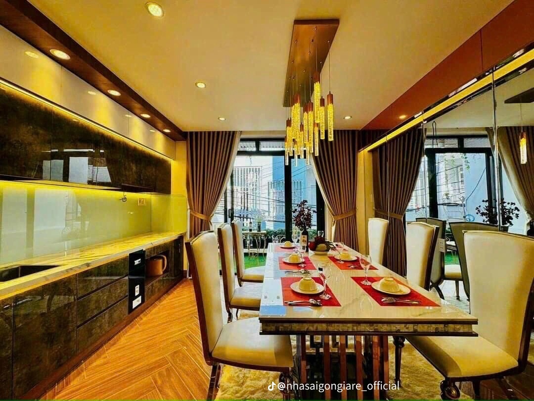 Bán nhà đường Huỳnh Tấn Phát gần kcx Tân Thuận đầy đủ tiện ích xung qoanh