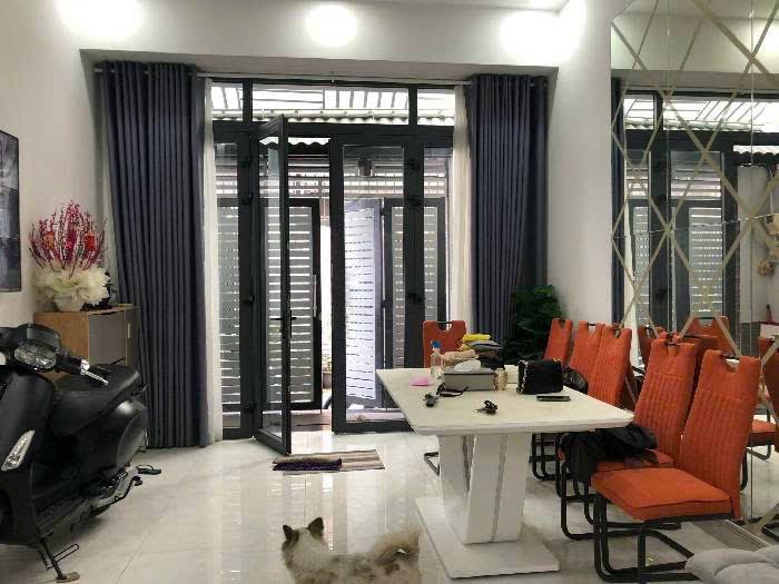 Bán nhà CÁCH MẶT TIỀN ĐƯỜNG HOÀNG TRỌNG MẬU CHỈ 100M- XE HƠI THÔNG