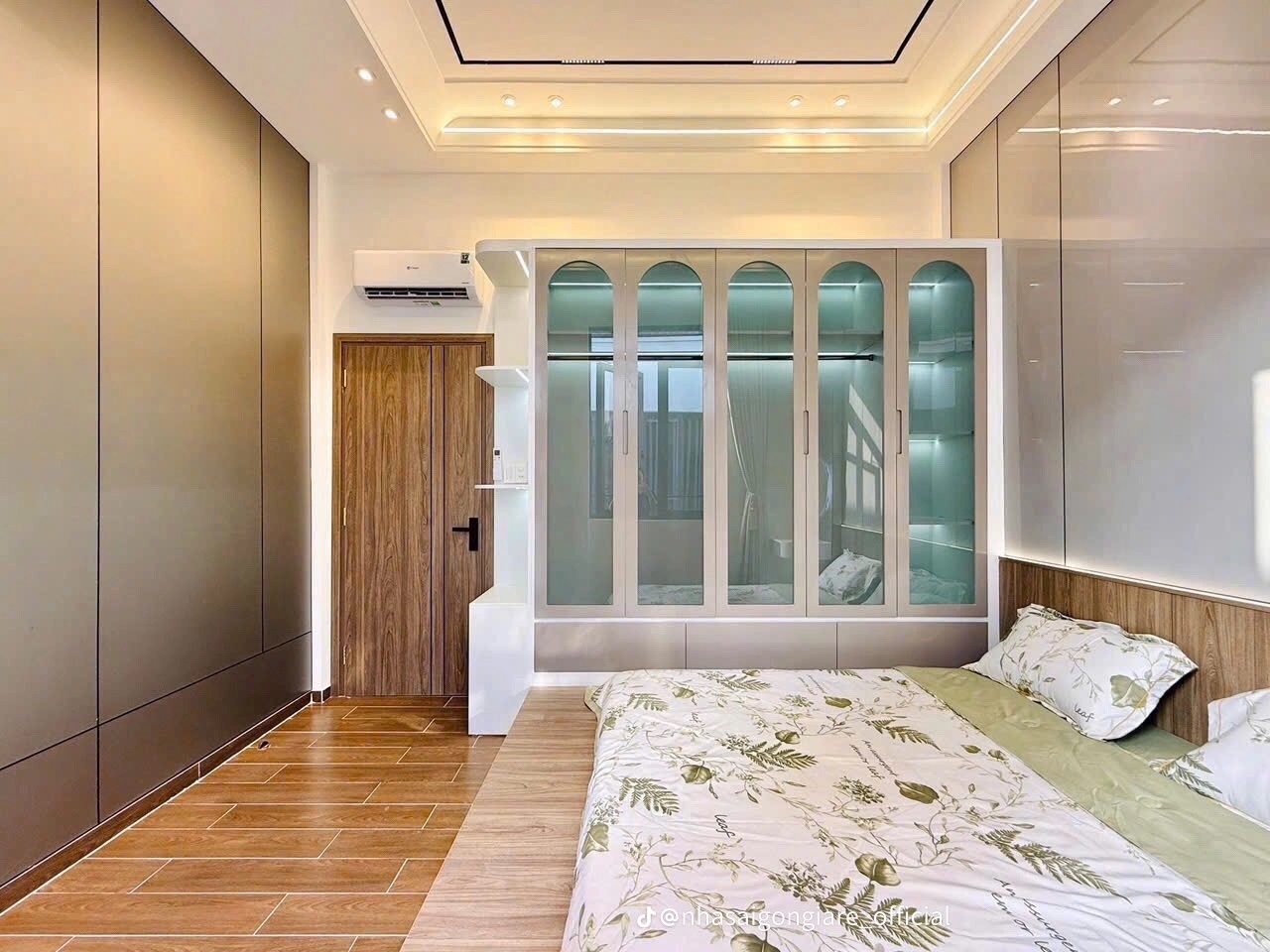 NHÀ ĐẸP QUẬN 7 - KHU DÂN CƯ HIỆN HỮU - KHÔNG QUY HOẠCH - HẺM RỘNG THOÁNG
