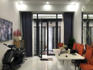 Bán nhà CÁCH MẶT TIỀN ĐƯỜNG HOÀNG TRỌNG MẬU CHỈ 100M- XE HƠI THÔNG