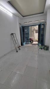 Bán Nhà Đường Tạ Quang Bửu ngay siêu thị parc mall hẻm xe hơi
