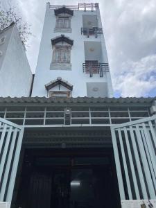 BÁN NHÀ 4 TẦNG PHƯỜNG PHÚ THUẬN HUỲNH TẤN PHÁT Q7