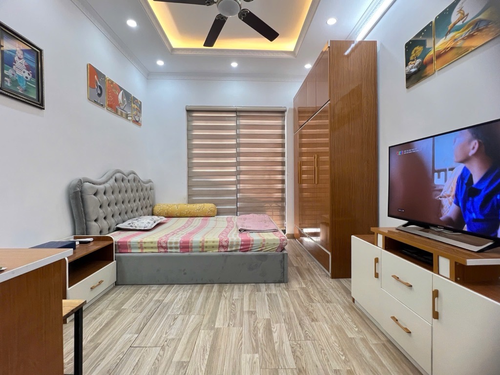 BÁN NHÀ 4 TẦNG PHÚC LỢI – LONG BIÊN – Ô TÔ VÀO NHÀ – 6.75 TỶ