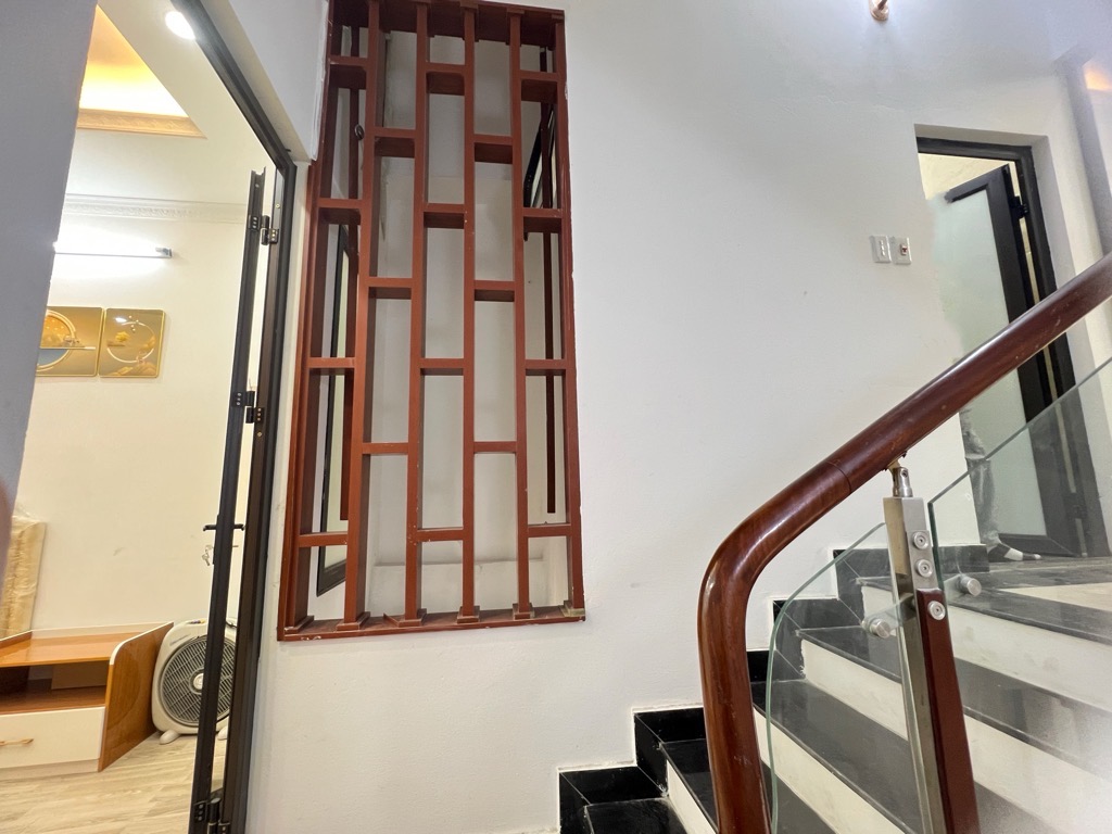 BÁN NHÀ 4 TẦNG PHÚC LỢI – LONG BIÊN – Ô TÔ VÀO NHÀ – 6.75 TỶ
