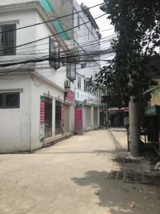 TRUNG TÂM HUYỆN THANH TRÌ Ô TÔ TẢI TRÁNH, ĐỖ CỬA, KINH DOANH, DÒNG TIỀN 25TR/THÁNG
- 3 THOÁNG