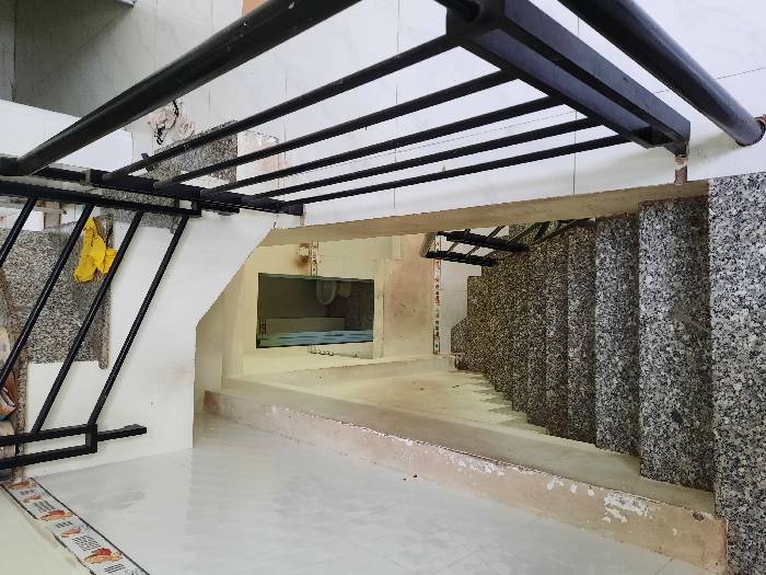 NHÀ 3 TẦNG HẺM 536 ÂU CƠ F10 TÂN BÌNH